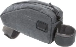 Evoc - Sacoche De Bike Packing Pour Tube Supérieur 0,5 L 8 Evoc - Sacoche De Bike Packing Pour Tube Supérieur 0,5 L -Pas Cher E-Bike Magasin evoc sacoche bike packing tube superieur 500 ml autre vue 3840x2160