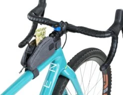 Evoc - Sacoche De Bike Packing Pour Tube Supérieur 0,5 L 10 Evoc - Sacoche De Bike Packing Pour Tube Supérieur 0,5 L -Pas Cher E-Bike Magasin evoc sacoche bike packing tube superieur 500 ml montee ouverte 3840x2160