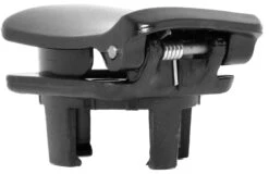 KTM - Cache Avec Clapet Pour Prise De Charge Sur VAE Avec Bosch PowerTube -Pas Cher E-Bike Magasin ktm cache prise de charge clapet ressort 2 3840x2160